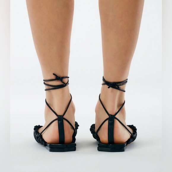 Tibi New in Box Sergei Flat in Black, size 37 - Picture 4 of 16